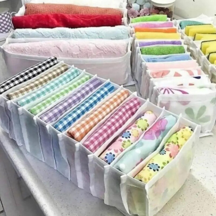 یک ست اقتصادی نظم دهنده به همراه یک جا جورابی 15 خانه